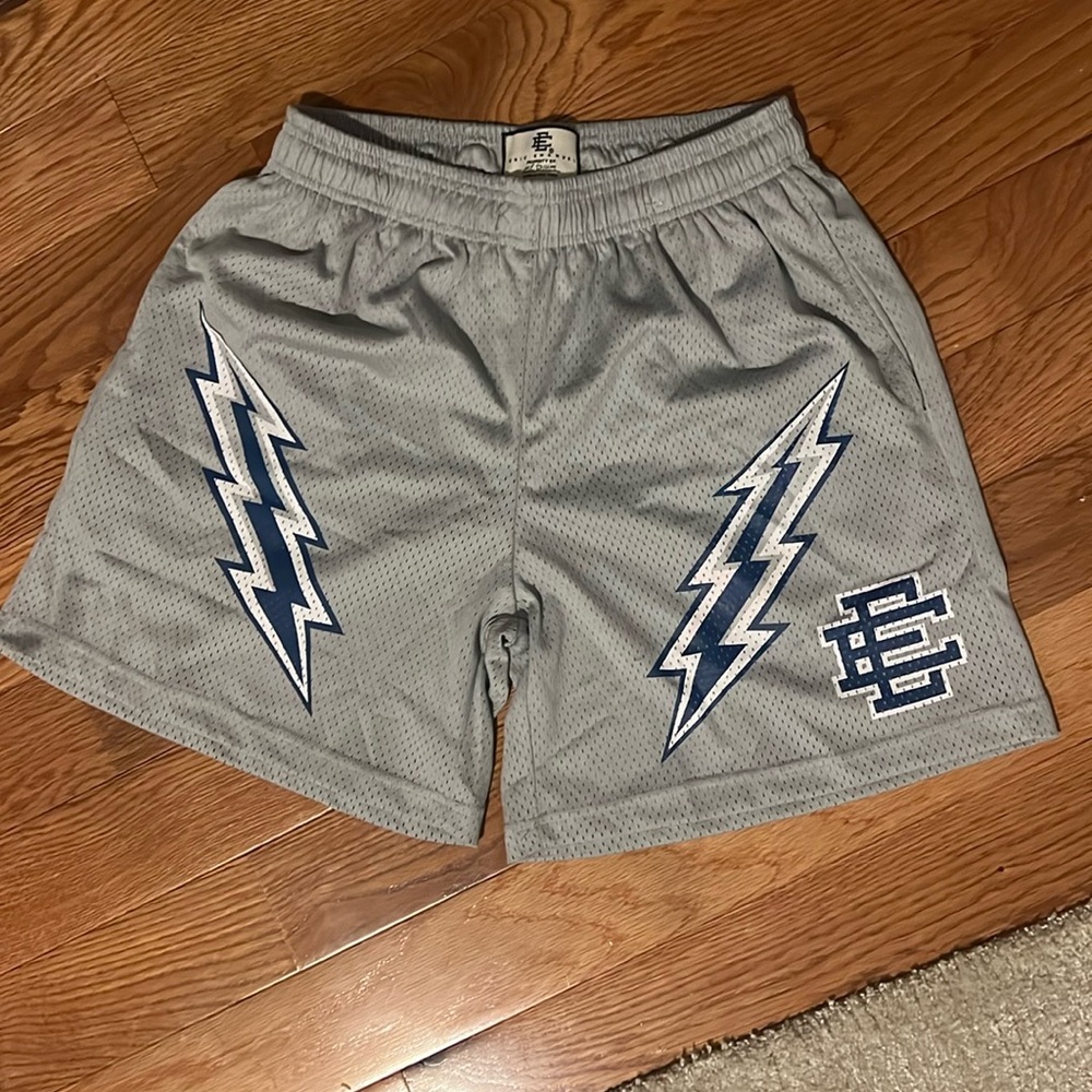 Eric Emmanuel Shorts “Grey Bolt”